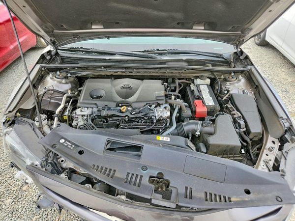 2024 TOYOTA CAMRY
