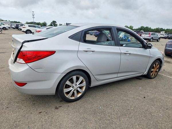 2013 HYUNDAI ACCENT
