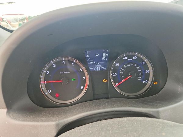 2013 HYUNDAI ACCENT