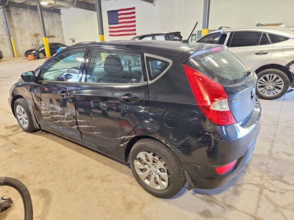 2017 HYUNDAI ACCENT SE Base