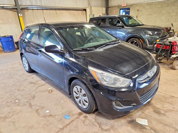 2017 HYUNDAI ACCENT SE Base