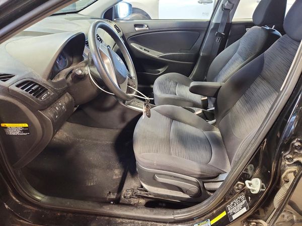 2017 HYUNDAI ACCENT SE Base