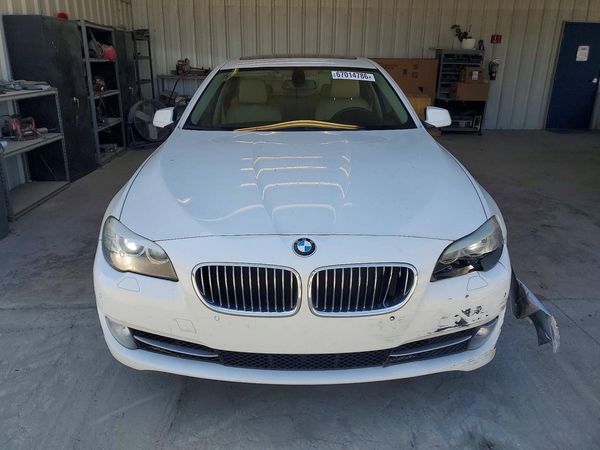 2012 BMW 528