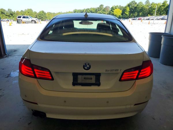 2012 BMW 528