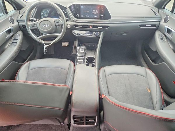2021 HYUNDAI SONATA