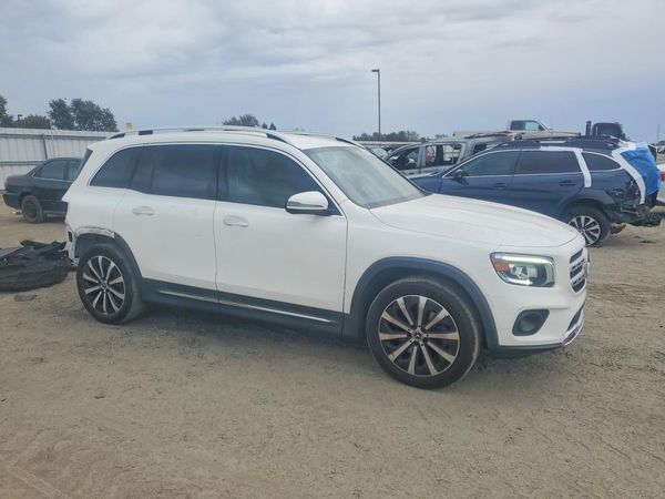 2021 MERCEDES-BENZ GLB GLB250