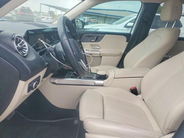 2021 MERCEDES-BENZ GLB GLB250