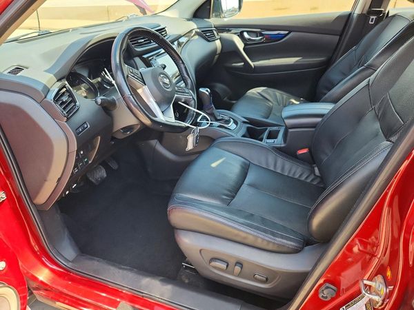 2022 NISSAN ROGUE SPORT SL