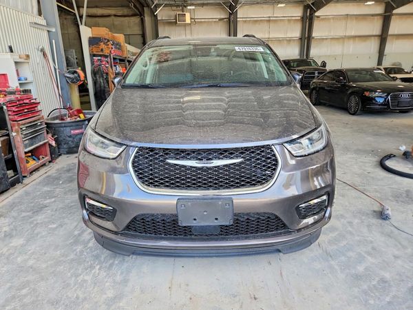 2022 CHRYSLER PACIFICA