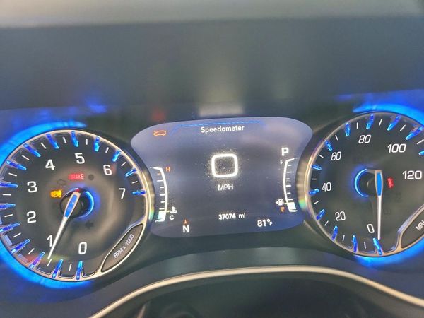 2022 CHRYSLER PACIFICA