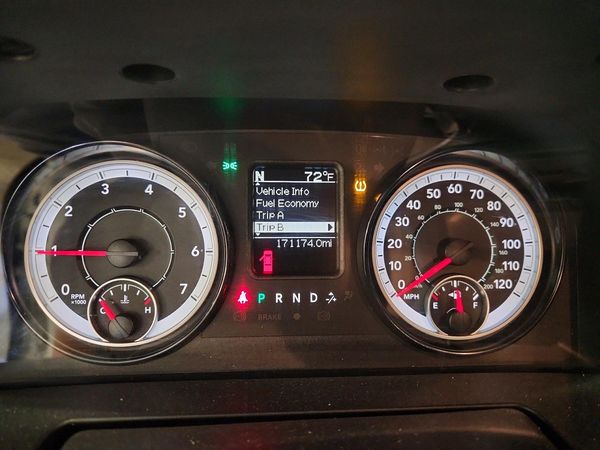 2019 RAM 1500 CLASSIC Tradesman, ST