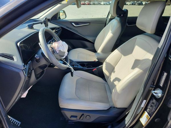 2024 KIA NIRO