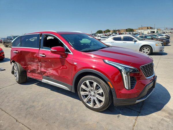 2019 CADILLAC XT4