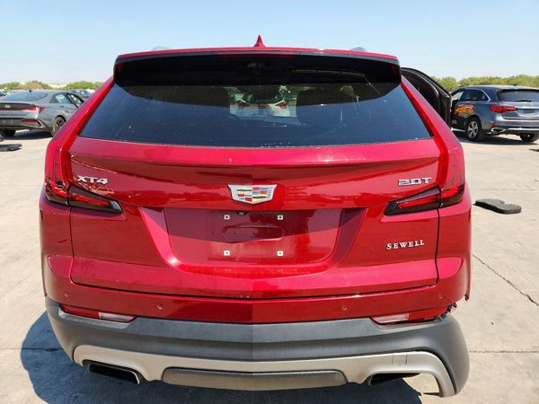 2019 CADILLAC XT4