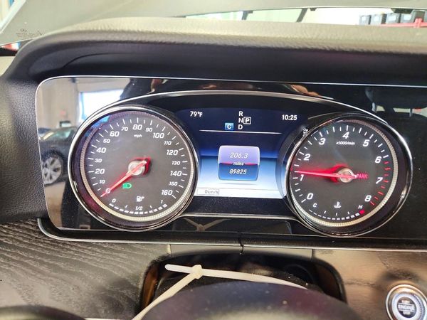 2022 MERCEDES-BENZ E