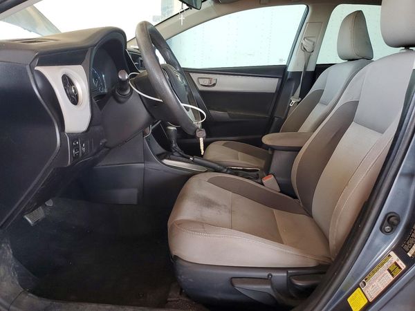 2017 TOYOTA COROLLA