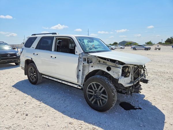 2019 TOYOTA 4RUNNER