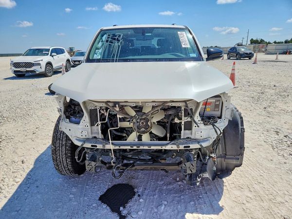 2019 TOYOTA 4RUNNER