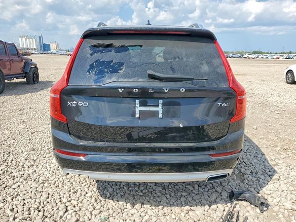 2016 VOLVO XC90