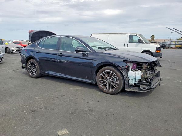 2026 TOYOTA CAMRY