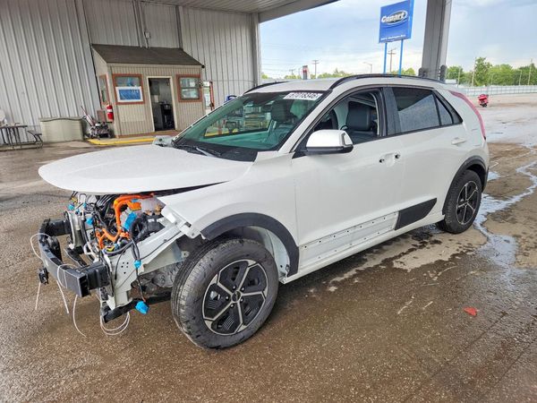 2025 KIA NIRO