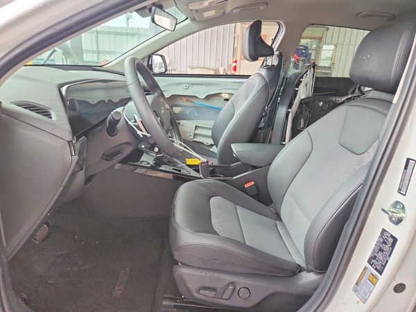 2025 KIA NIRO