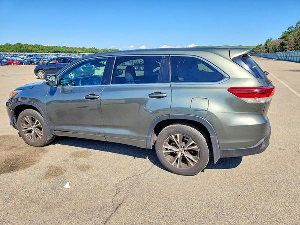 2017 TOYOTA HIGHLANDER LE/LE Plus