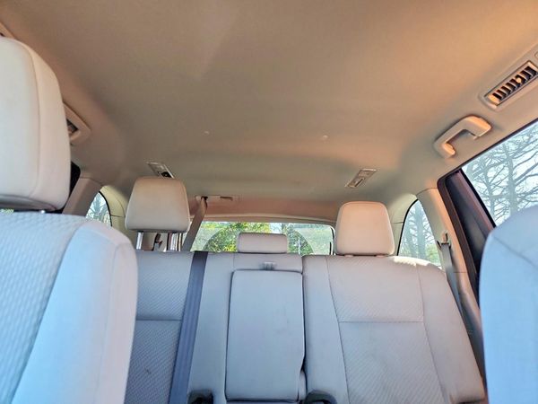 2017 TOYOTA HIGHLANDER LE/LE Plus
