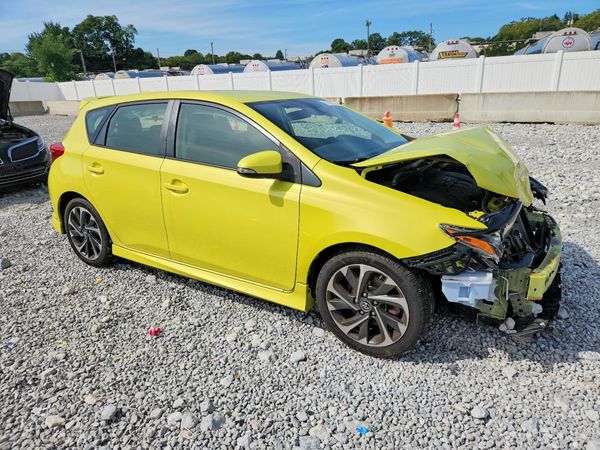 2018 TOYOTA COROLLA — Passenger 3/4