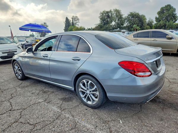 2016 MERCEDES-BENZ C C300
