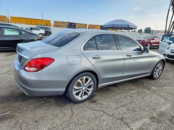 2016 MERCEDES-BENZ C C300
