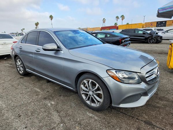 2016 MERCEDES-BENZ C C300