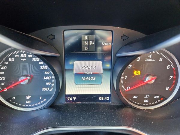2016 MERCEDES-BENZ C C300