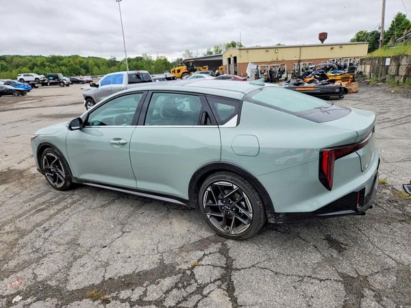 2026 KIA K4