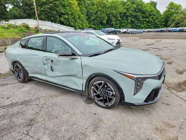 2026 KIA K4