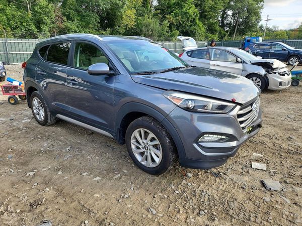 2017 HYUNDAI TUCSON