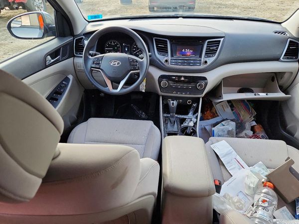 2017 HYUNDAI TUCSON
