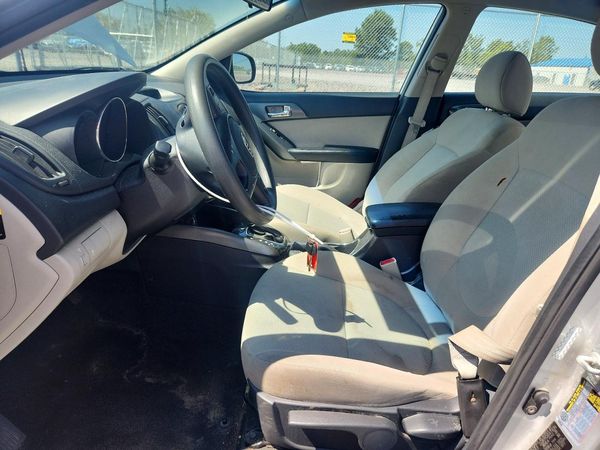 2013 KIA FORTE