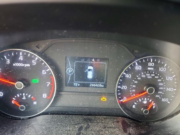 2017 KIA SPORTAGE LX