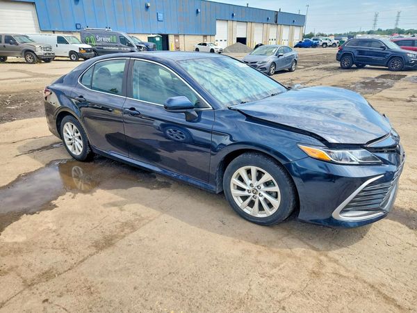 2021 TOYOTA CAMRY