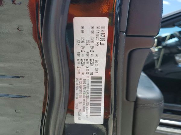 2015 JEEP GRAND CHEROKEE Summit
