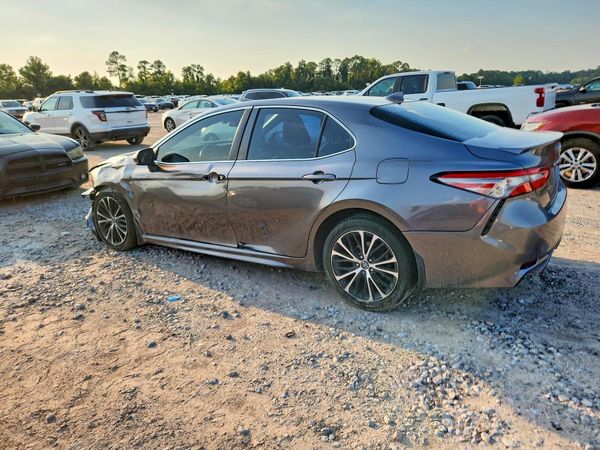 2019 TOYOTA CAMRY