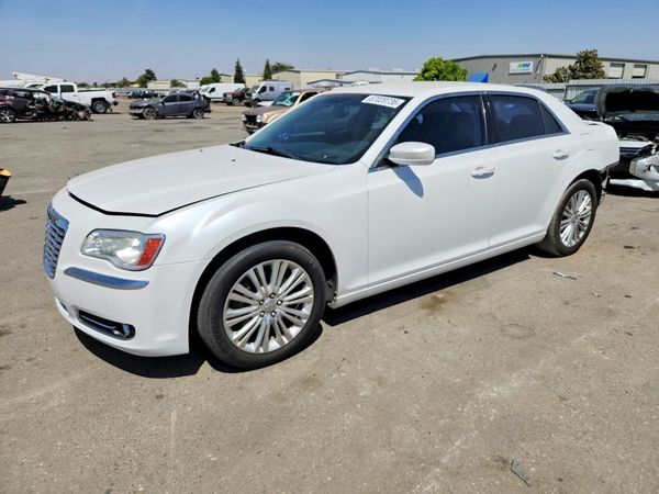 2013 CHRYSLER 300