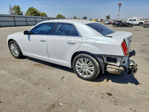 2013 CHRYSLER 300