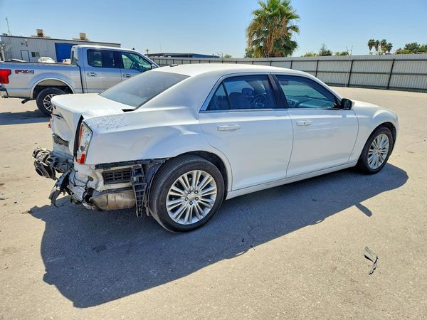 2013 CHRYSLER 300