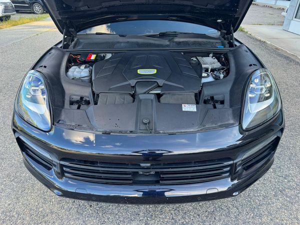 2019 PORSCHE CAYENNE S E-Hybrid