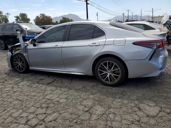 2024 TOYOTA CAMRY