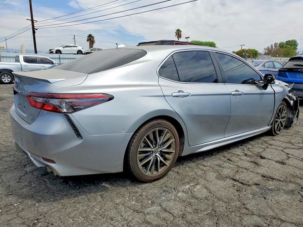 2024 TOYOTA CAMRY