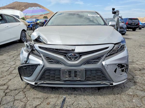 2024 TOYOTA CAMRY