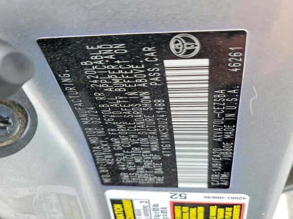 2024 TOYOTA CAMRY